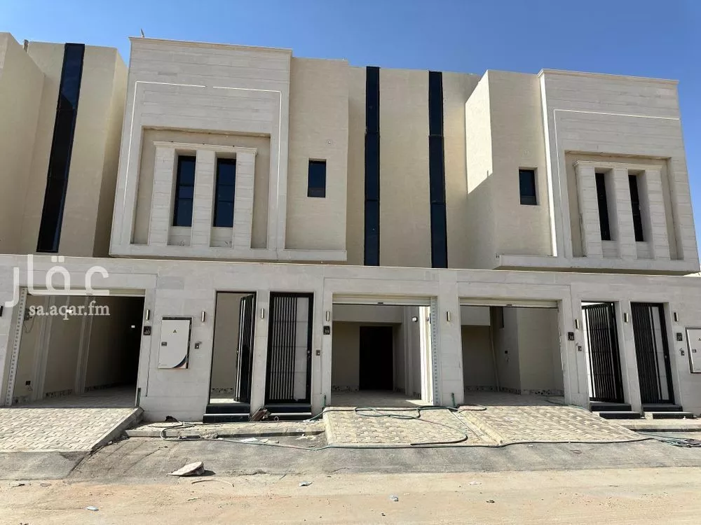دور للبيع في شارع داوود العطار, حي طويق, مدينة الرياض, منطقة الرياض 1 صورة