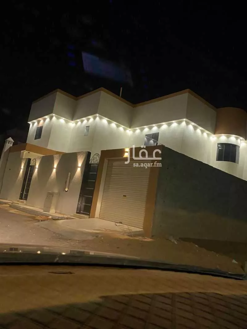 فيلا للإيجار في شارع الأحنف بن قيس ، حي الشقة ، بريدة ، بريدة 1 صورة