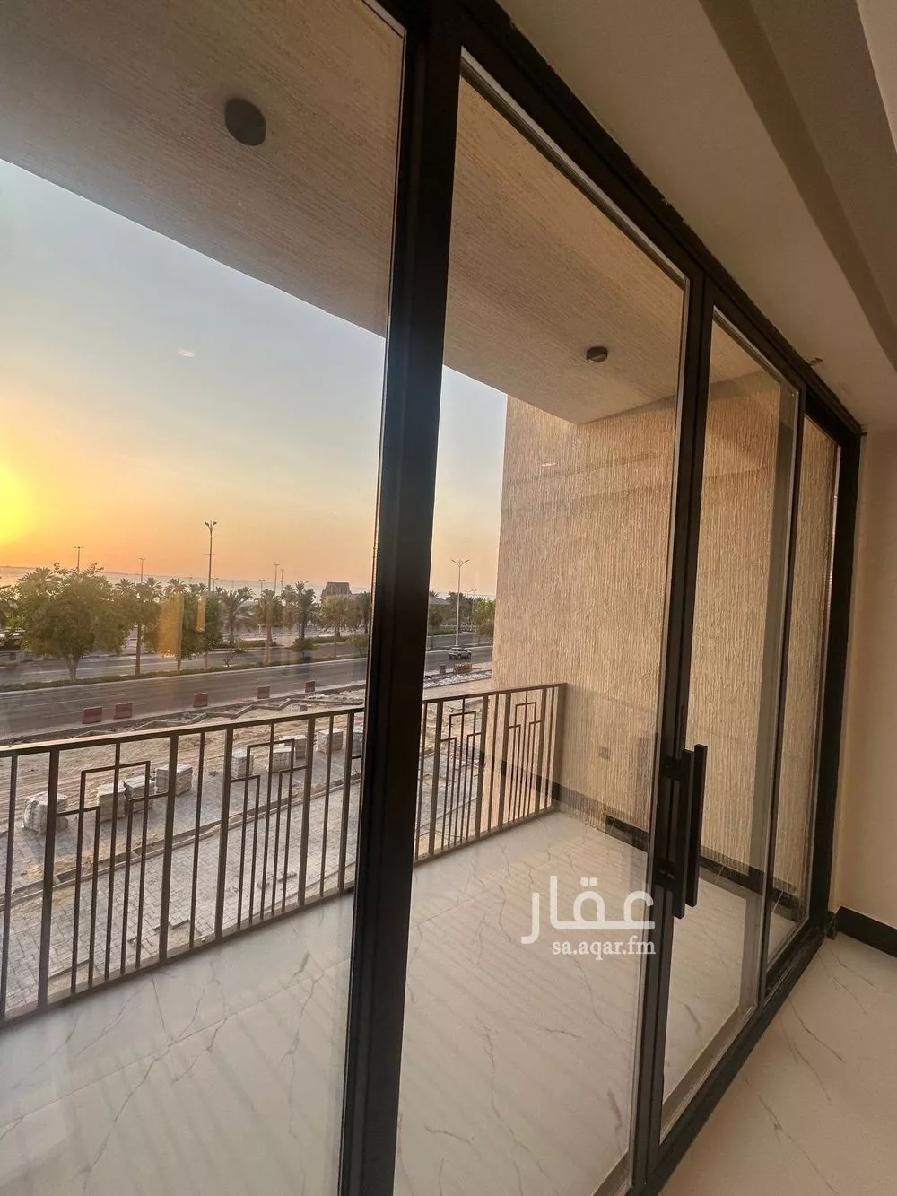 شقة للبيع في شارع الملك عبد الله بن عبدالعزيز, حي الشاطئ الغربي, مدينة الدمام, المنطقة الشرقية 1 صورة