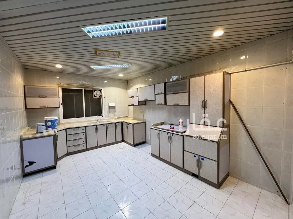 دور للإيجار في شارع ابن فضلان, حي شبرا, مدينة الرياض, منطقة الرياض 1 صورة