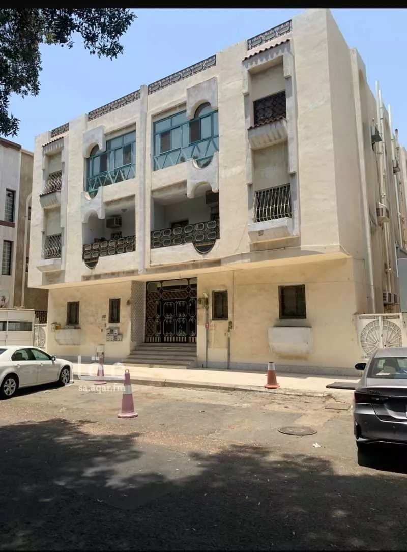 عمارة للبيع في طريق الامير متعب بن عبدالعزيز ، حي العزيزية ، جدة ، جدة 1 صورة