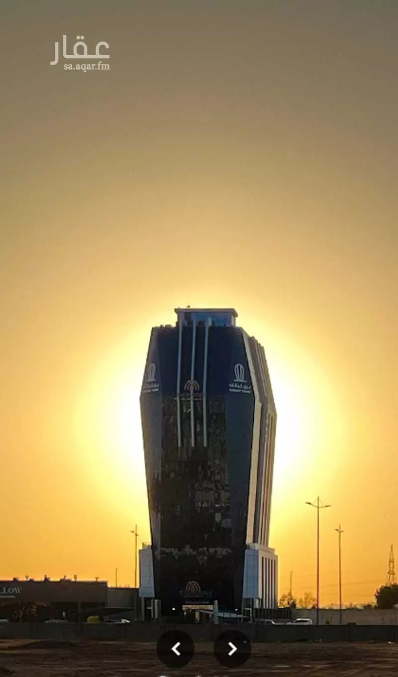 مكتب تجاري للإيجار في حي الزايد ، سكاكا ، منطقة الجوف 1 صورة