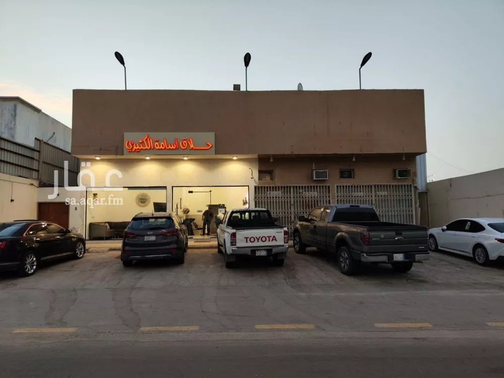 عمارة للبيع في شارع أحمد بن مانع, حي بدر, مدينة الرياض, منطقة الرياض 1 صورة