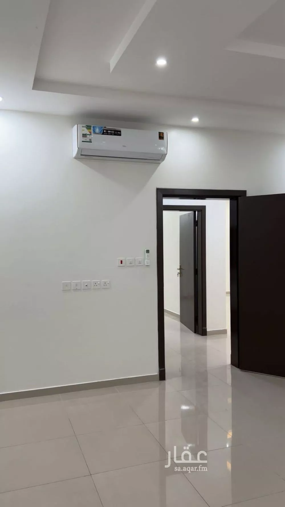 شقة للإيجار في شارع أحمد بن محمد البصري, حي العارض, مدينة الرياض, منطقة الرياض 1 صورة