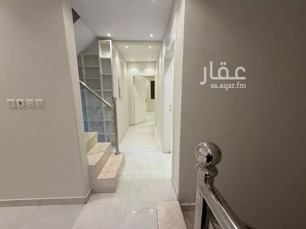 فيلا للإيجار في شارع جبل اليمامة, حي القادسية, مدينة الرياض, منطقة الرياض 1 صورة