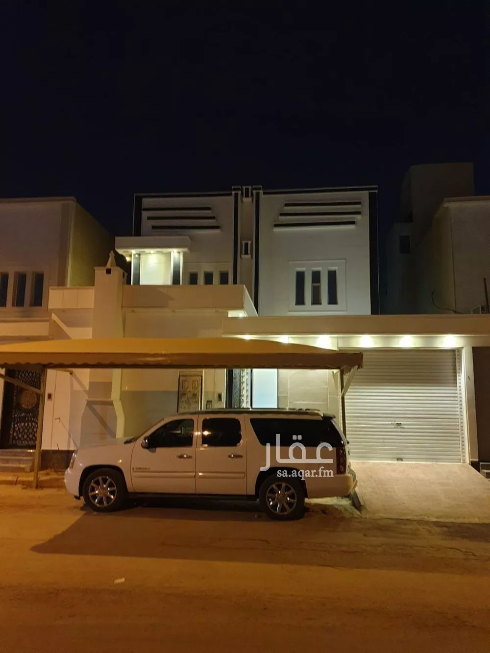 فيلا للبيع في شارع ابن الرقيق القيرواني, حي القادسية, مدينة الرياض, منطقة الرياض 1 صورة