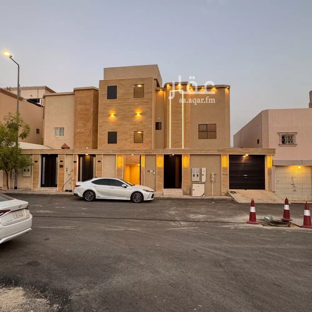 دور للبيع في شارع عبداللطيف بن مبارك, حي الشفاء, مدينة الرياض, منطقة الرياض 1 صورة