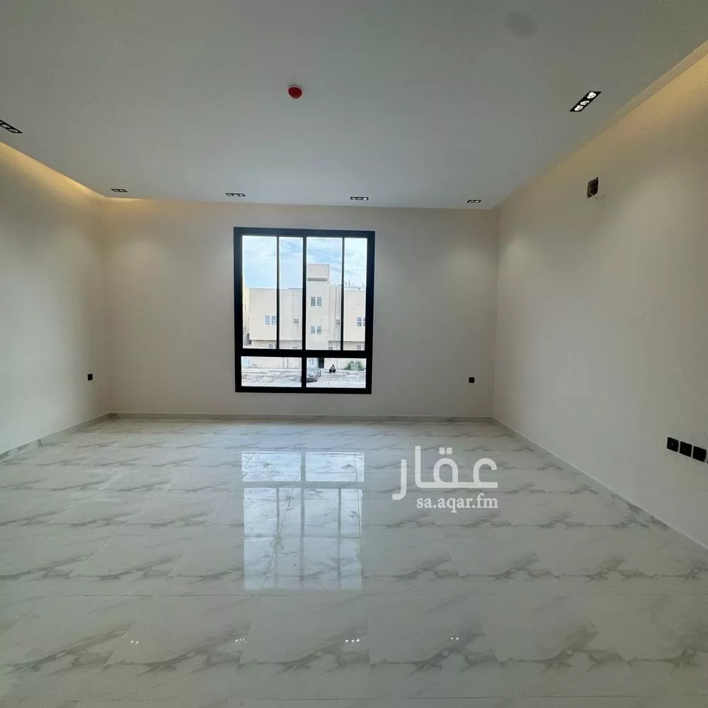 شقة للبيع في شارع بديع الزمان الهمذاني, حي الزهرة, مدينة الرياض, منطقة الرياض 1 صورة