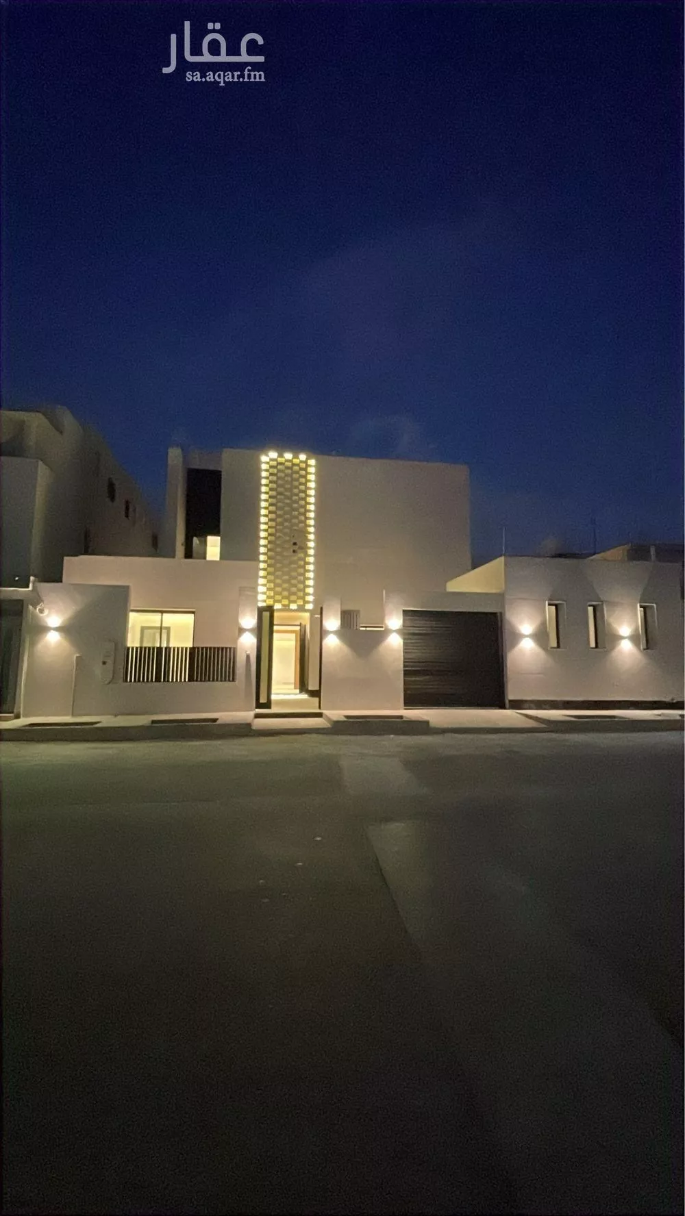 فيلا للبيع في شارع عبدالقادر بن عبدالوارث, حي المهدية, مدينة الرياض, منطقة الرياض 1 صورة