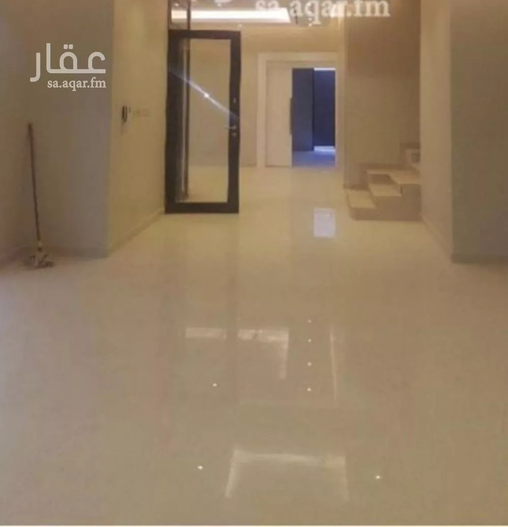 فيلا للإيجار في شارع محمد بن عكرمة, حي عرقة, مدينة الرياض, منطقة الرياض 1 صورة