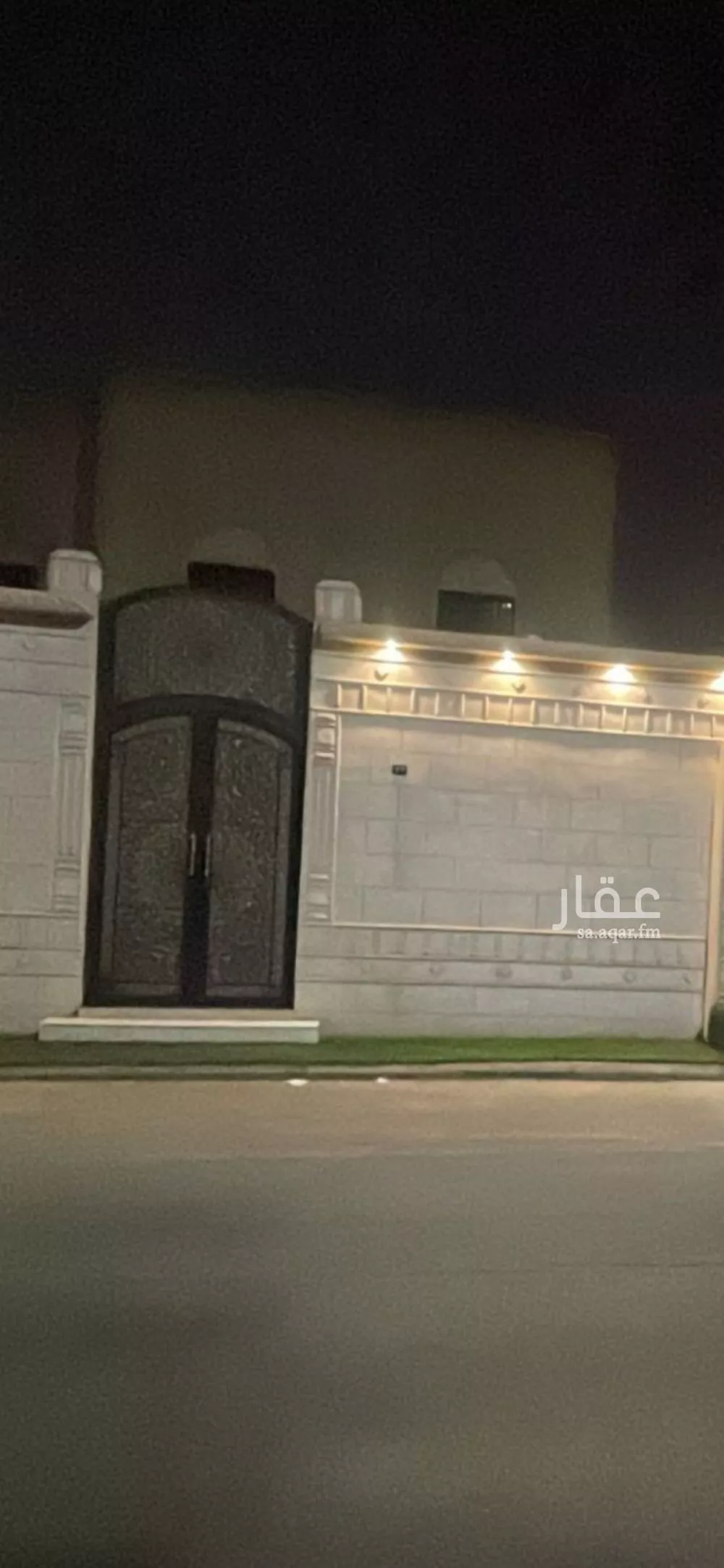 فيلا للبيع في شارع حفصة بنت عمر, حي الروضة, مدينة الرياض, منطقة الرياض 1 صورة