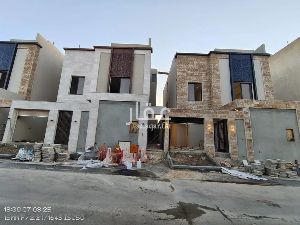 فيلا للبيع في شارع عبدالملك القاسم, حي العوالي, مدينة الرياض, منطقة الرياض 1 صورة