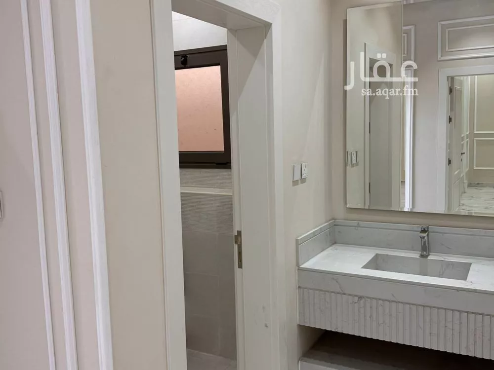 فيلا للبيع في شارع 85 السيف, حي السيف, مدينة الدمام, المنطقة الشرقية 1 صورة