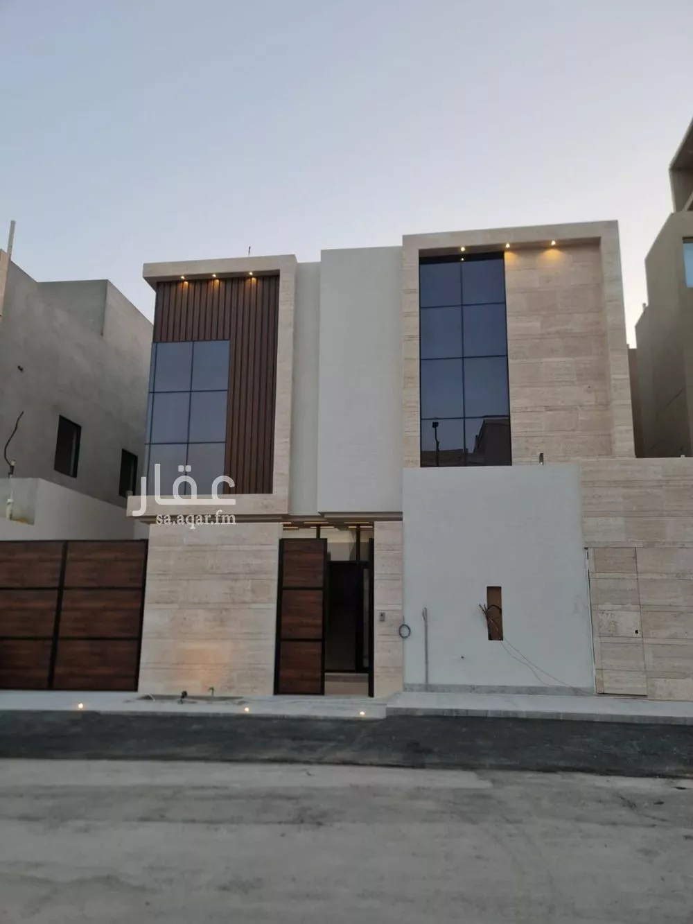 فيلا للبيع في شارع شافع بن صالح, حي النرجس, مدينة الرياض, منطقة الرياض 1 صورة