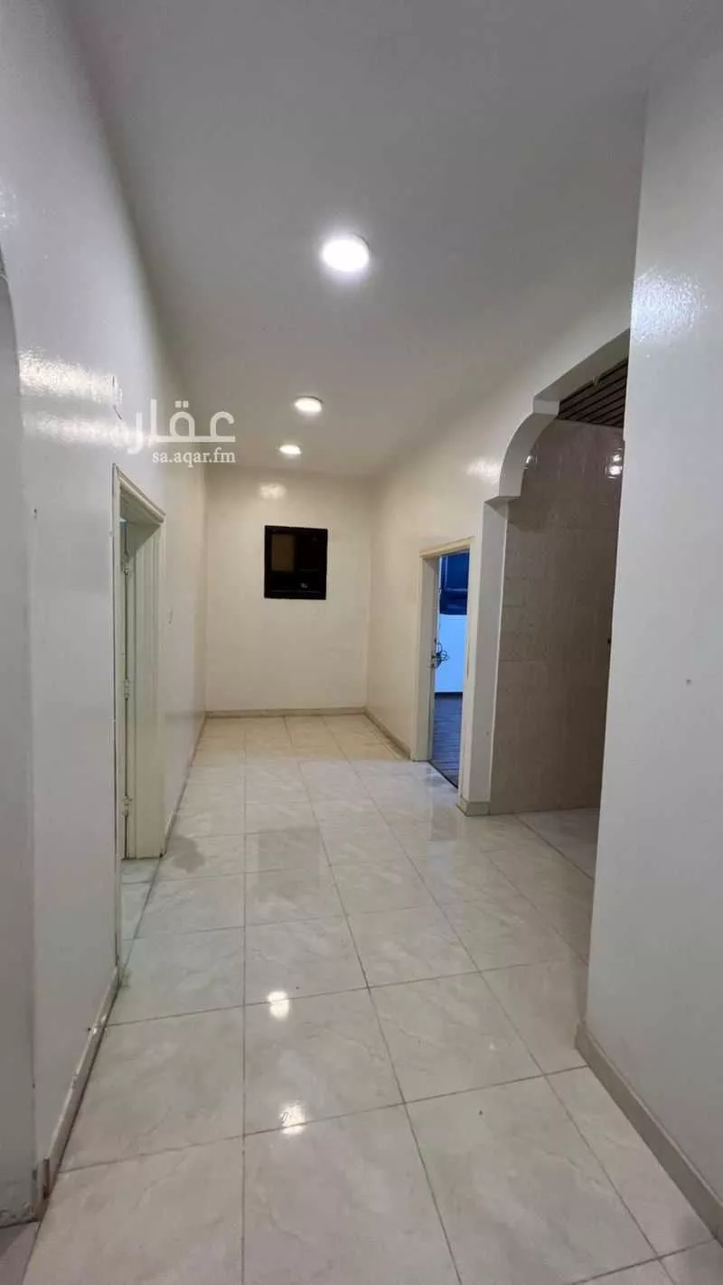 دور للإيجار في شارع رافد بن سنان ، حي ظهرة البديعة ، الرياض ، منطقة الرياض 1 صورة