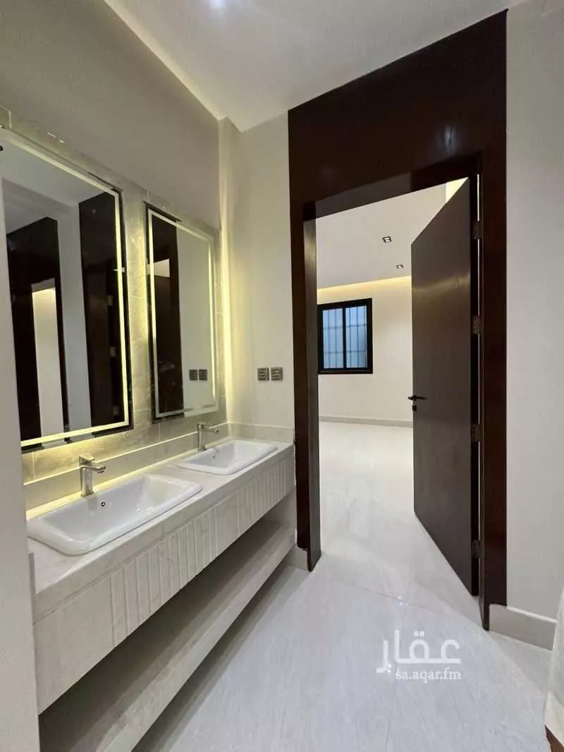 دور للبيع في حي الجنادرية, مدينة الرياض, منطقة الرياض 1 صورة