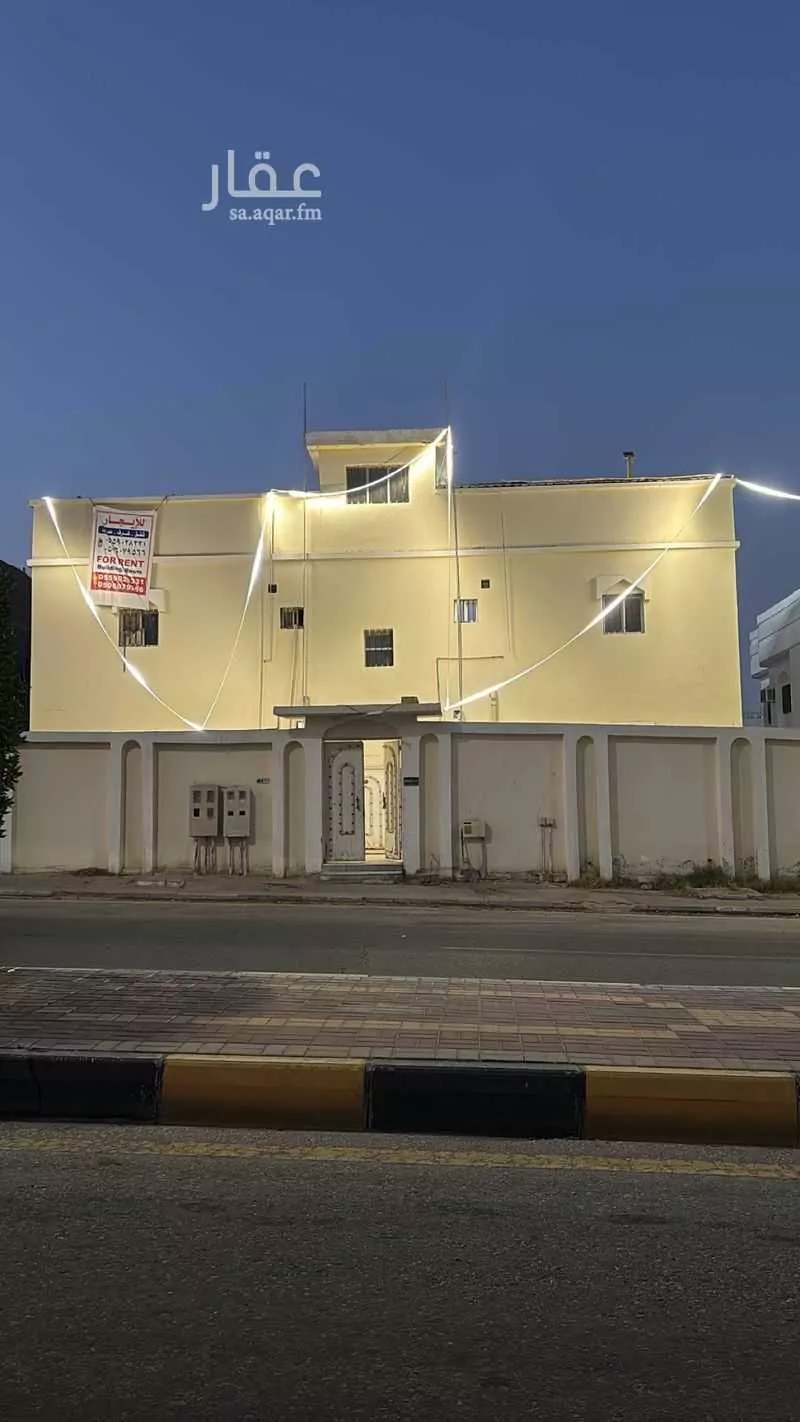 عمارة للإيجار في شارع ابو بكر الصديق ، حي المحمدية ، النعيرية ، النعيرية 1 صورة
