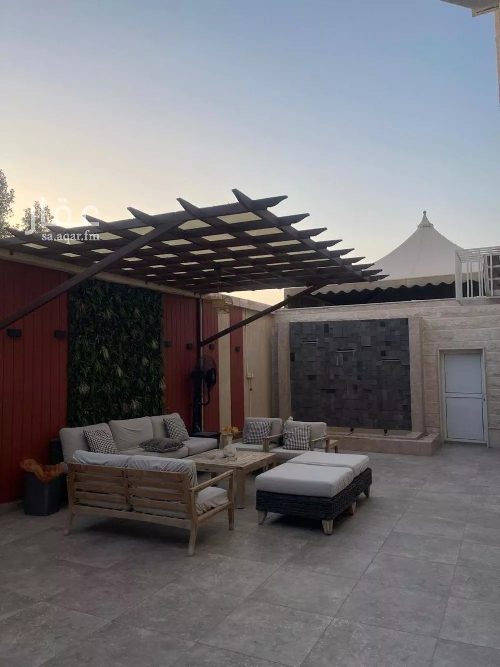 فيلا للبيع في شارع النباع, حي السعادة, مدينة الرياض, منطقة الرياض 1 صورة