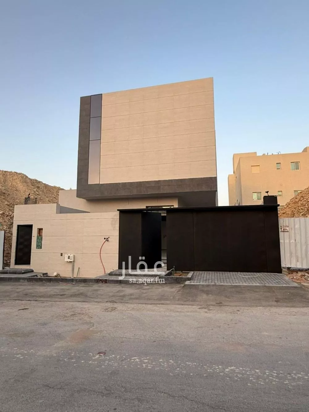 فيلا للبيع في شارع أصبغ بن محمد, حي النرجس, مدينة الرياض, منطقة الرياض 1 صورة