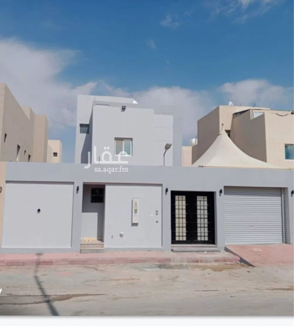 فيلا للبيع في شارع عبدالملك الفهري, حي طويق, مدينة الرياض, منطقة الرياض 1 صورة