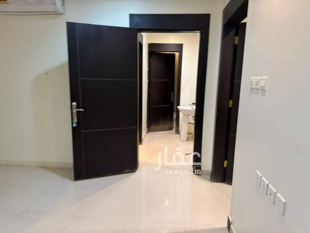 دور للإيجار في شارع رقم 204, حي الياسمين, مدينة الرياض, منطقة الرياض 1 صورة