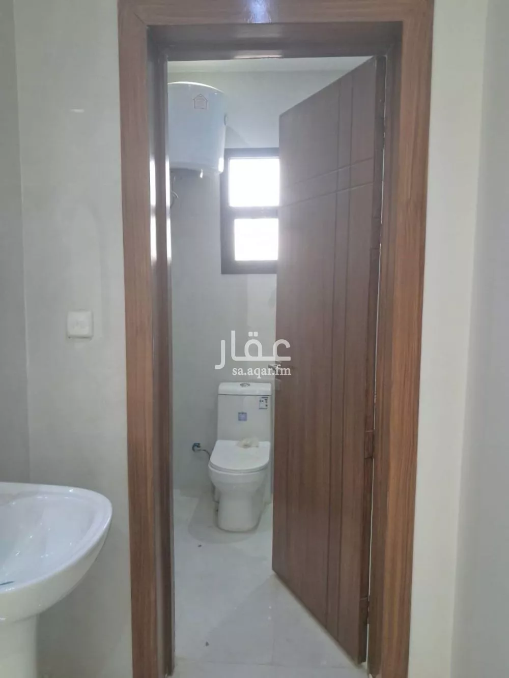 دور للبيع في شارع المدينه المنوره, حي العوالي, مدينة الرياض, منطقة الرياض 1 صورة