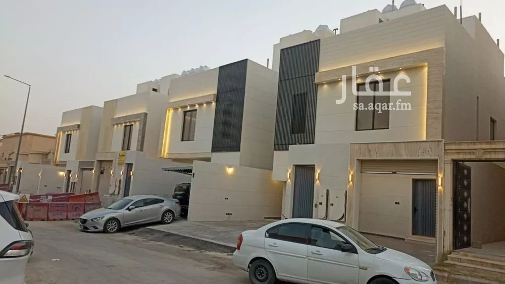 دور للبيع في شارع عبدالقادر الفاكهي, حي طويق, مدينة الرياض, منطقة الرياض 1 صورة