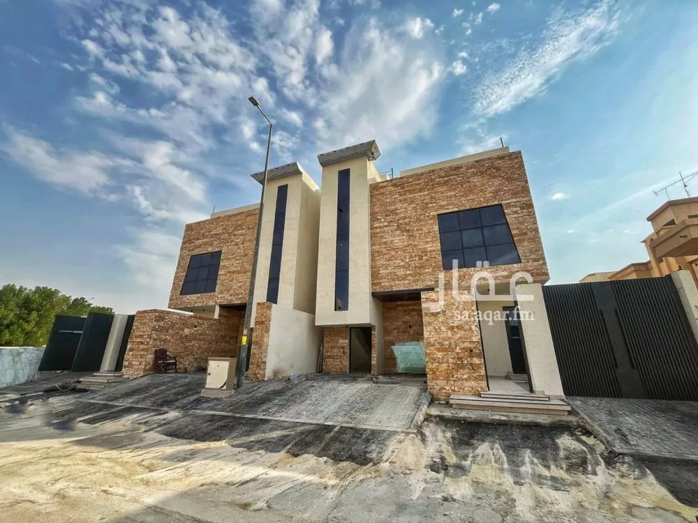 دور للبيع في شارع أبي الفضائل الآمدي, حي بدر, مدينة الرياض, منطقة الرياض 1 صورة