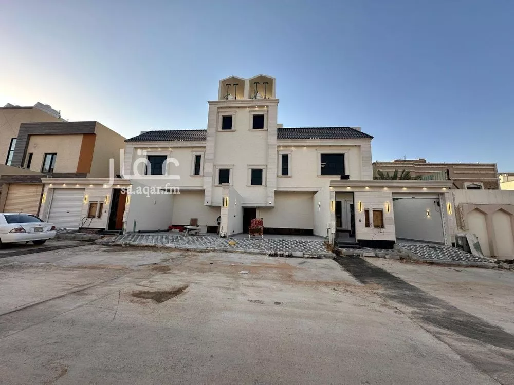 دور للبيع في شارع سدوان, حي بدر, مدينة الرياض, منطقة الرياض 1 صورة