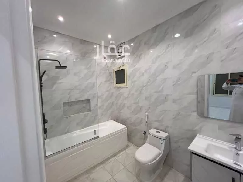 شقة للإيجار في شارع أبي محمد عبد العزيز الفاسي, حي الصفوة, مدينة مكه المكرمه, منطقة مكة المكرمة 1 صورة