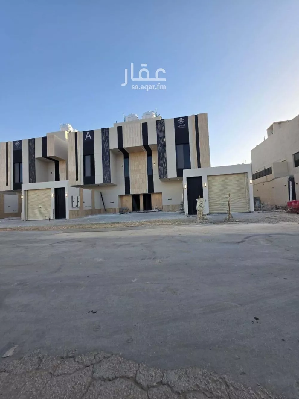 دور للبيع في شارع خديجة بنت خويلد, حي طويق, مدينة الرياض, منطقة الرياض 1 صورة