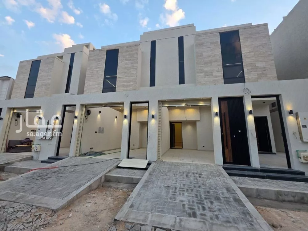 دور للبيع في شارع بشري الجبرتي الشافعي, حي العوالي, مدينة الرياض, منطقة الرياض 1 صورة