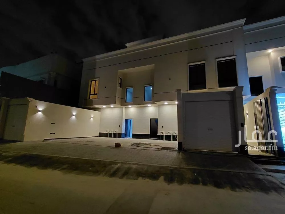 دور للبيع في شارع الخضراء, حي اليرموك, مدينة الرياض, منطقة الرياض 1 صورة