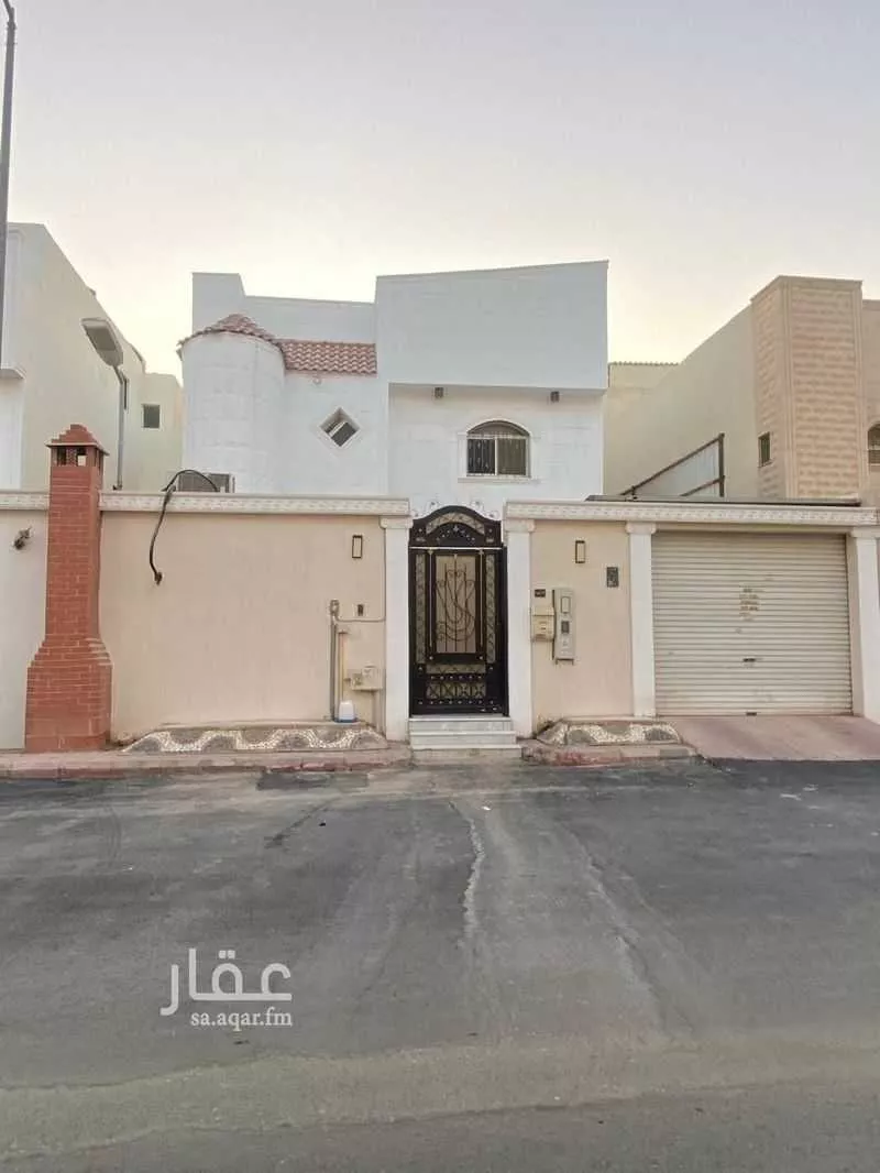 فيلا للبيع في شارع الرقعى, حي إشبيلية, مدينة الرياض, منطقة الرياض 1 صورة