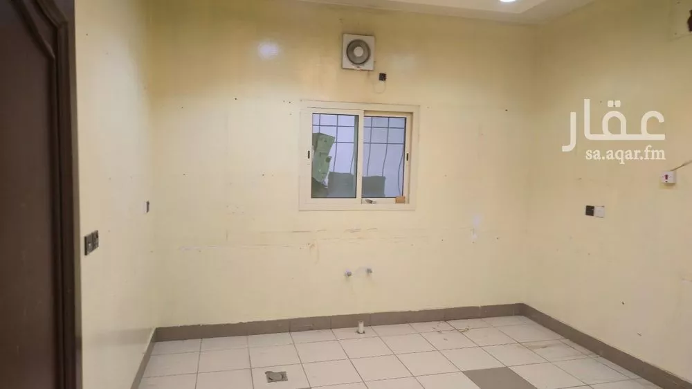 دور للإيجار في شارع زبن بن عمير, حي إشبيلية, مدينة الرياض, منطقة الرياض 1 صورة