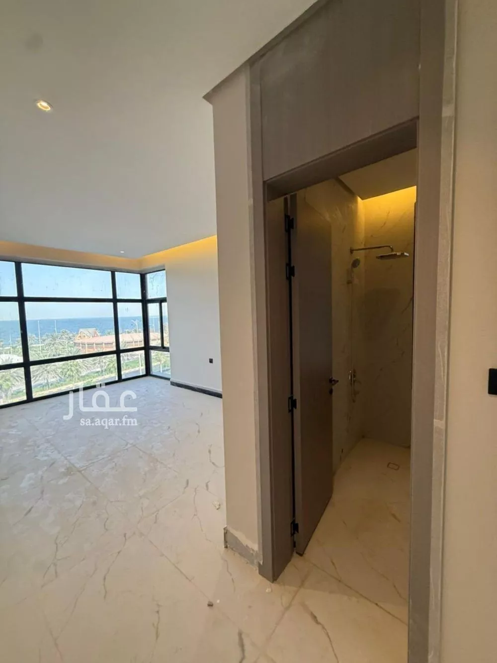 شقة للبيع في شارع الملك عبدالله بن عبدالعزيز , حي الشاطئ الغربي, مدينة الدمام, المنطقة الشرقية 1 صورة