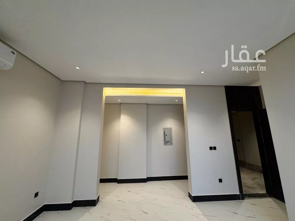 شقة للبيع في شارع الملك عبد الله بن عبدالعزيز, حي الشاطئ الغربي, مدينة الدمام, المنطقة الشرقية 1 صورة