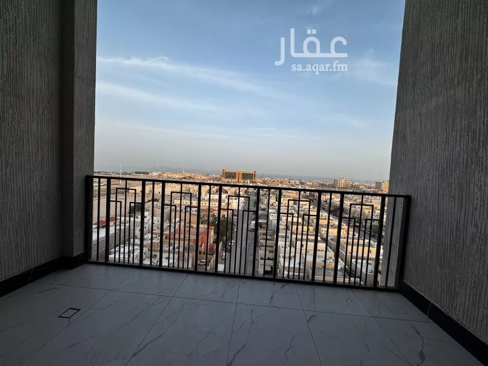 شقة للبيع في شارع الملك عبدالعزيز , حي الشاطئ الغربي, مدينة الدمام, المنطقة الشرقية 1 صورة