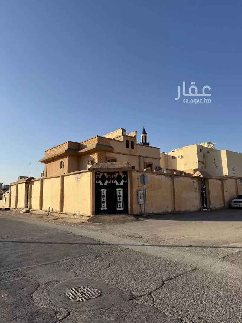 فيلا للبيع في شارع نافع بن عتبة ، حي بهجة ، الرس ، الرس 1 صورة