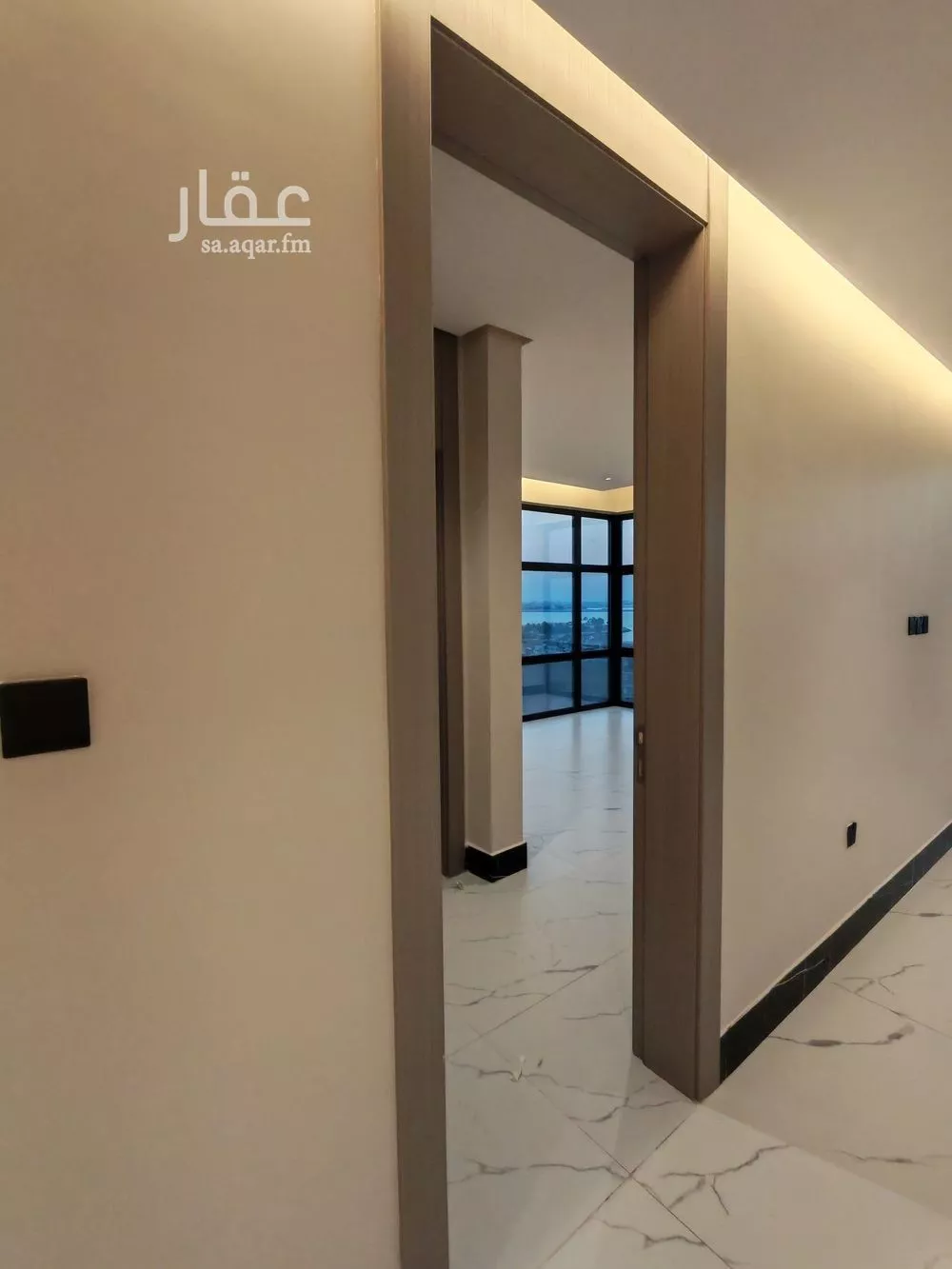 شقة للبيع في شارع الملك عبد الله بن عبدالعزيز, حي الشاطئ الغربي, مدينة الدمام, المنطقة الشرقية 1 صورة