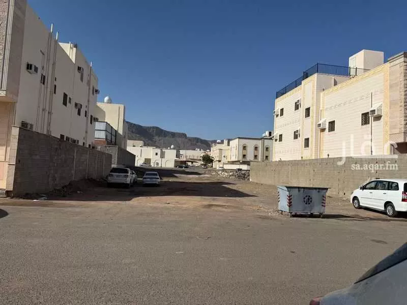 أرض للبيع في شارع عباد ابن نوفل, حي الجابرة, مدينة المدينة المنورة, منطقة المدينة المنورة 1 صورة