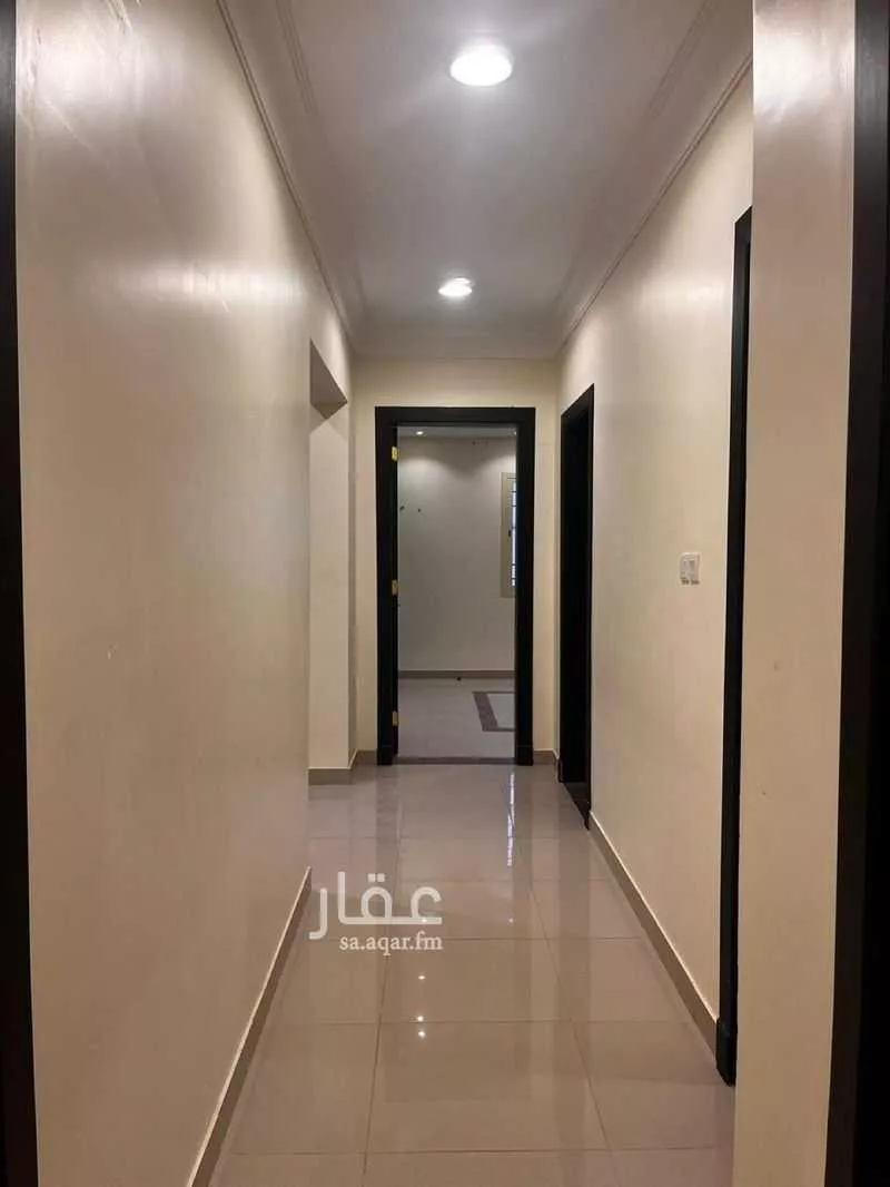 شقة للإيجار في شارع سعيد بن الحكم ، حي عكاظ ، الرياض ، منطقة الرياض 1 صورة