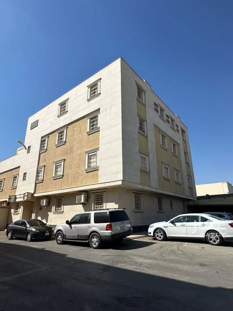 شقة للبيع في شارع الشيخ عمر بن عبداللطيف بن عبدالرحمن, حي ظهرة البديعة, مدينة الرياض, منطقة الرياض 1 صورة