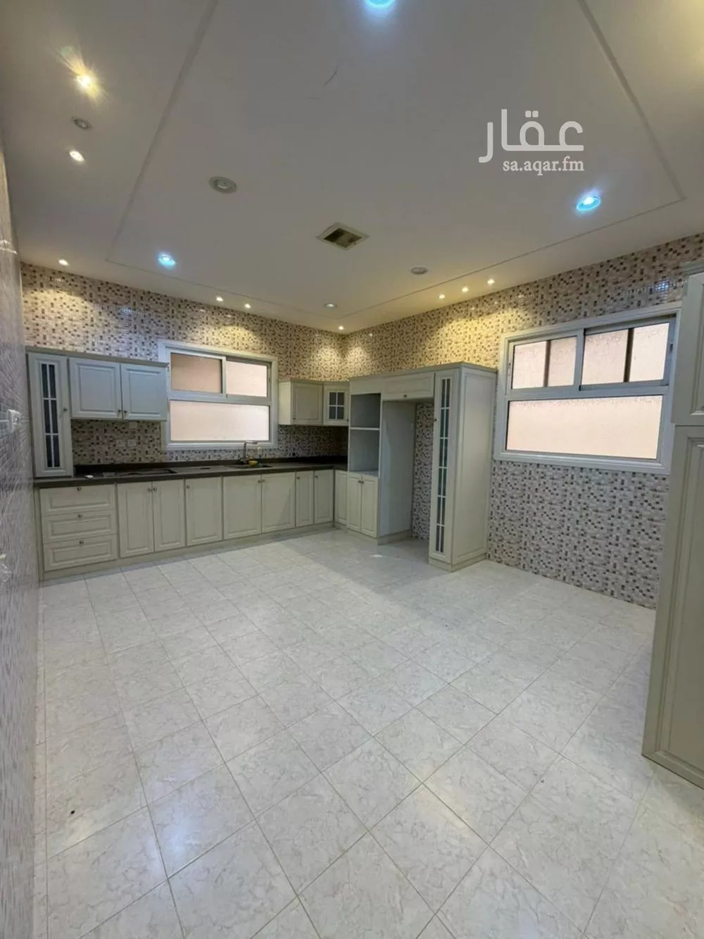 شقة للإيجار في شارع أحمد بن عبداللطيف السنبسي, حي العارض, مدينة الرياض, منطقة الرياض 1 صورة