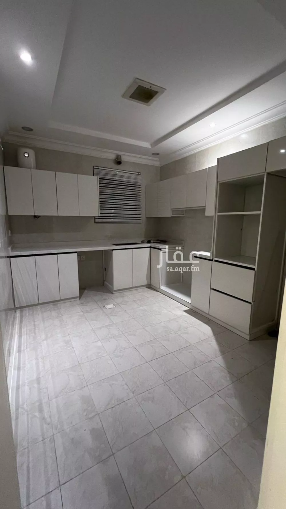 شقة للإيجار في شارع رقم 281, حي الملقا, مدينة الرياض, منطقة الرياض 1 صورة