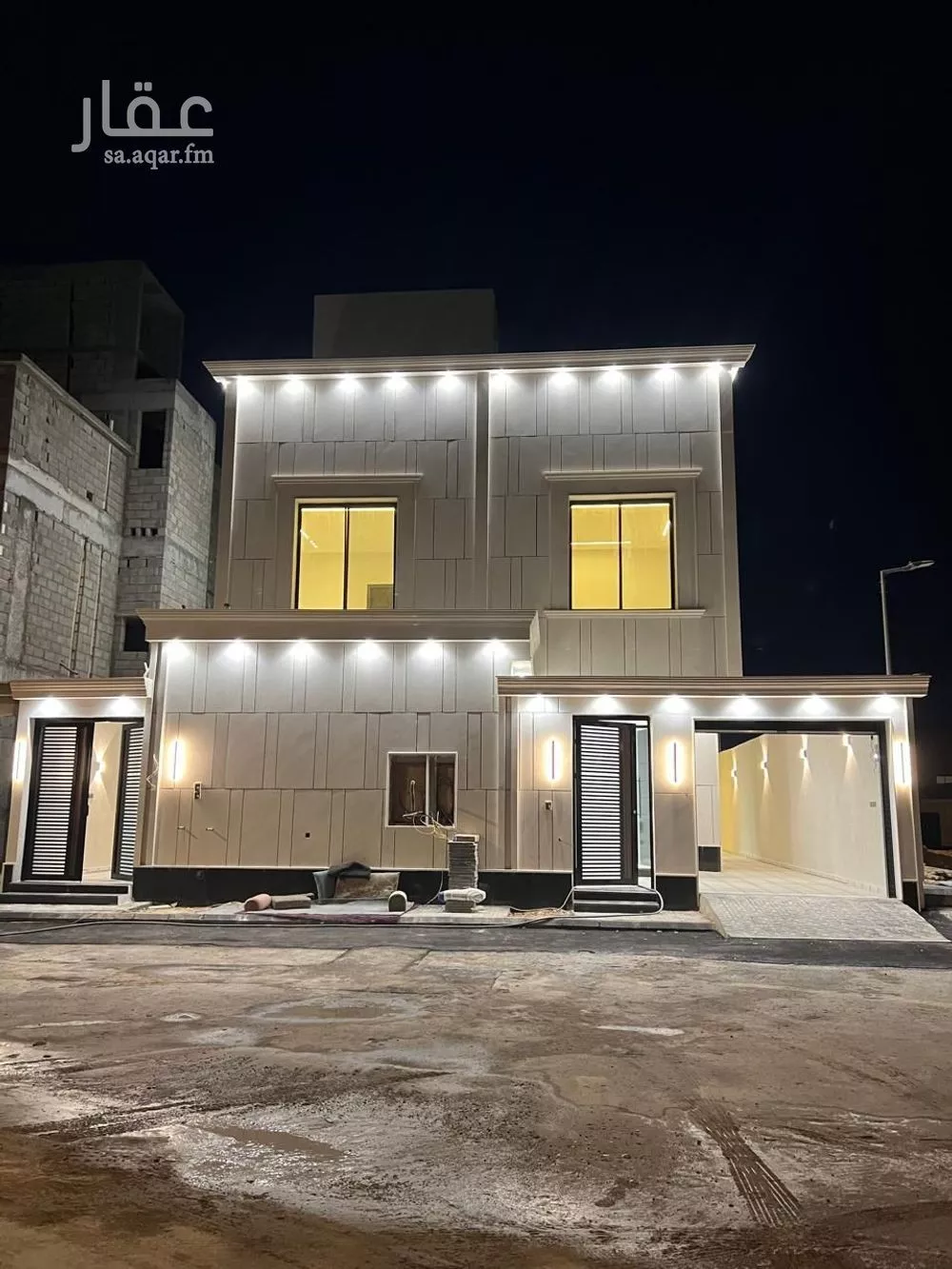 دور للبيع في شارع 682, حي الندوة, مدينة الرياض, منطقة الرياض 1 صورة