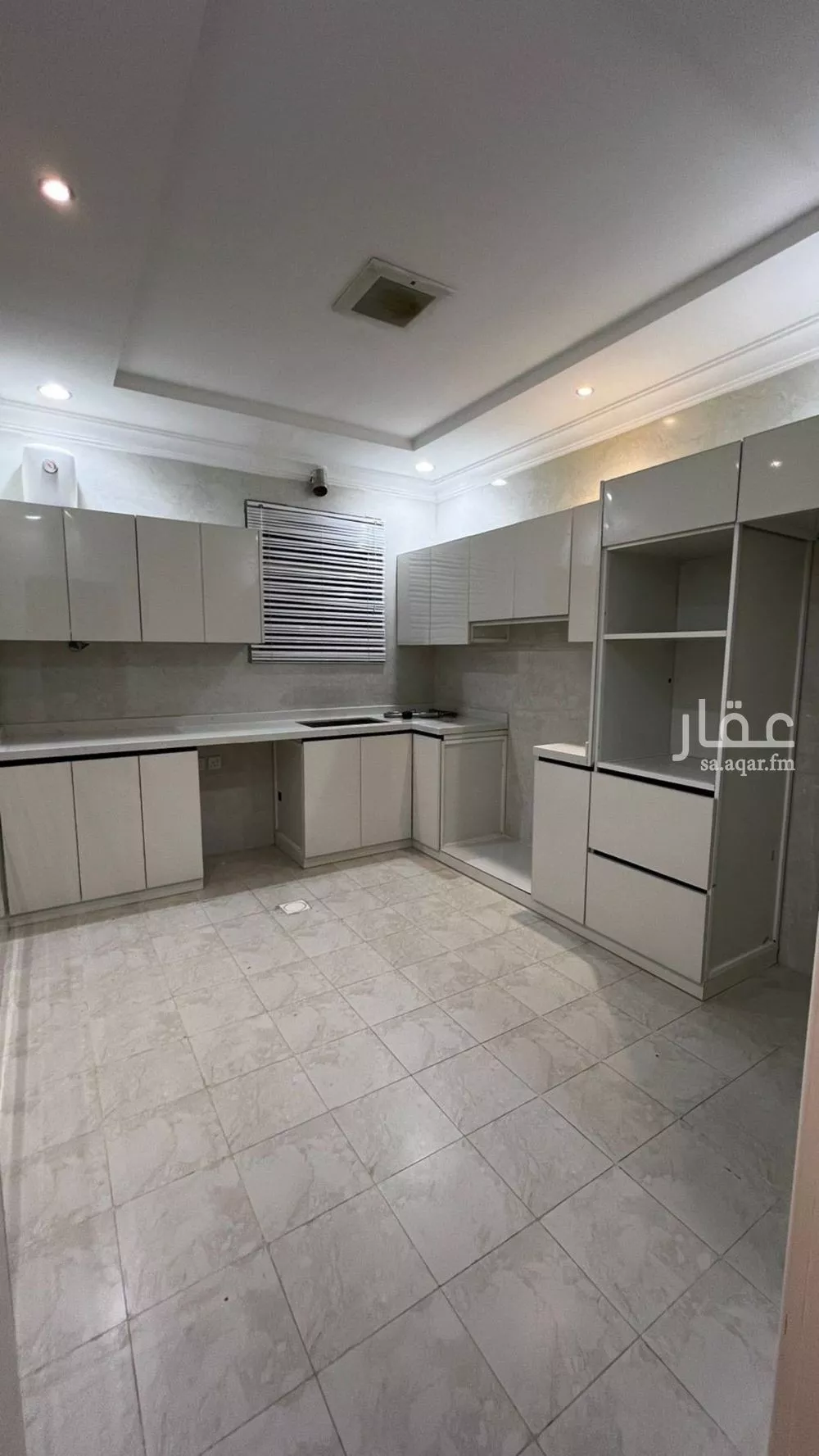 شقة للإيجار في شارع رقم 281, حي الملقا, مدينة الرياض, منطقة الرياض 1 صورة