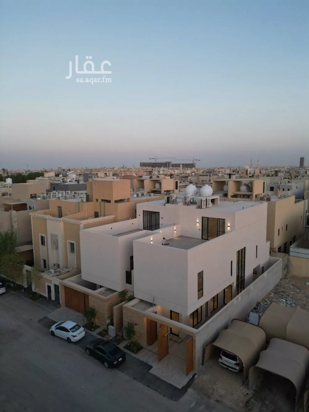 فيلا للبيع في شارع محمد الغزالي السقا, حي العارض, مدينة الرياض, منطقة الرياض 1 صورة