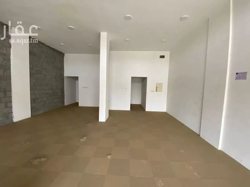 عمارة للإيجار في شارع ادم بن ربيعة, حي الشرف, مدينة خميس مشيط, منطقة عسير 1 صورة