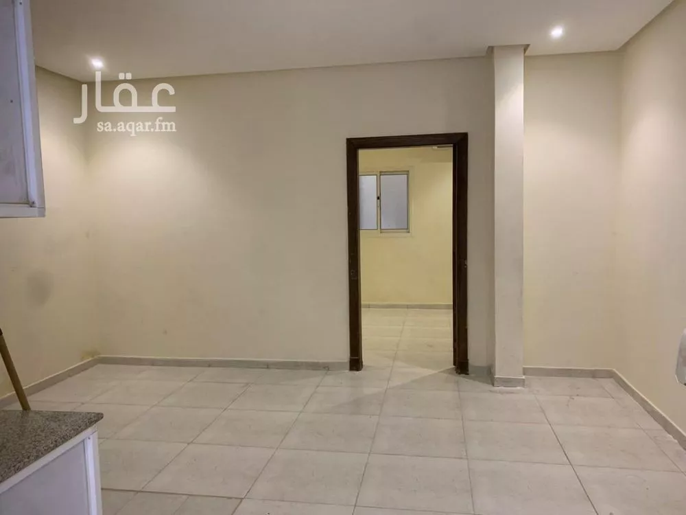 شقة للإيجار في شارع الفرزدق, حي الملز, مدينة الرياض, منطقة الرياض 1 صورة